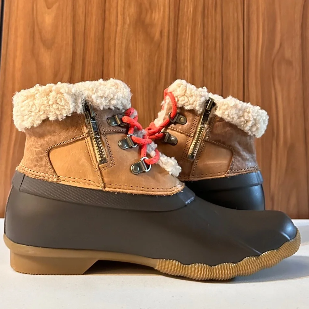 NWT. Sperry Women's Saltwater Alpine Snow Boot, Tan, Size 9.5 - Picture 6 of 12